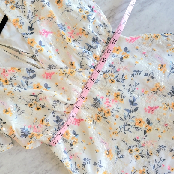 Maniju Sequin Floral Spring/Summer Dress - Picture 4 of 8